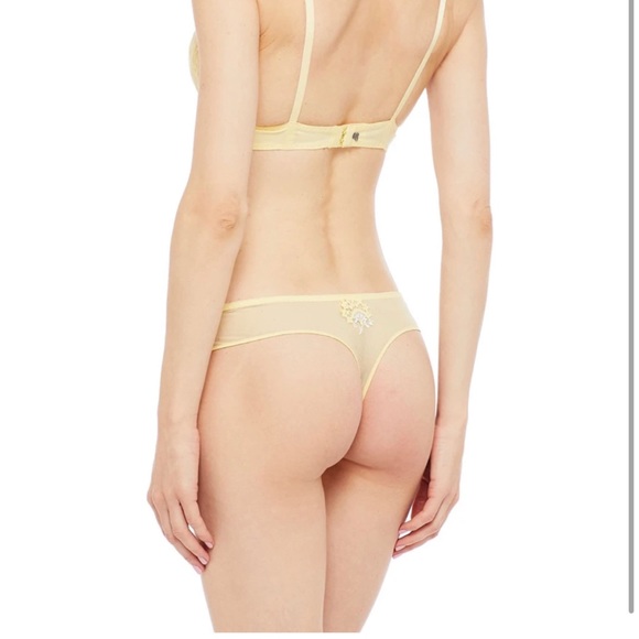 Simone Perele Picot Trimmed Embroidered Tulle & Jacquard Low Rise Thong - Picture 3 of 4